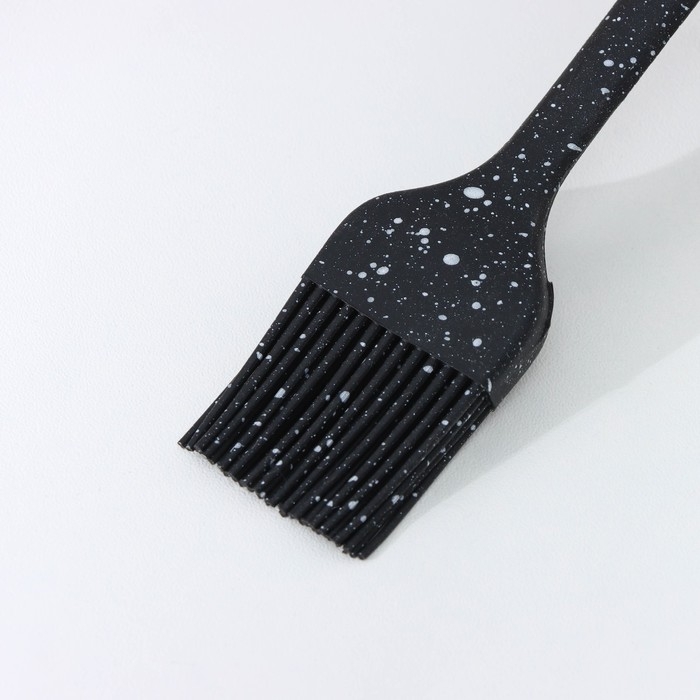 Кисть Доляна «Орион», силикон, 20,5×3,3×0,9 см, цвет чёрный Кисть Доляна «Орион», силикон, 20,5×3,3×0,9 см, цвет чёрный