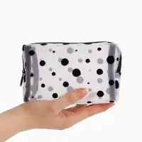 Косметичка женская DOT, с рисунком, сетка, на молнии, белая