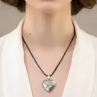 Кулон на шнурке &laquo;Для фото&raquo;, сердце с розой, цвет чернёное серебро на чёрном шнурке, 45 см