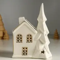 Сувенир керамика свет "Ель у домика" белый с золотом 12х7,5х16 см