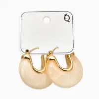 Серьги акрил "Стиль" подкова, цвет белый в золоте