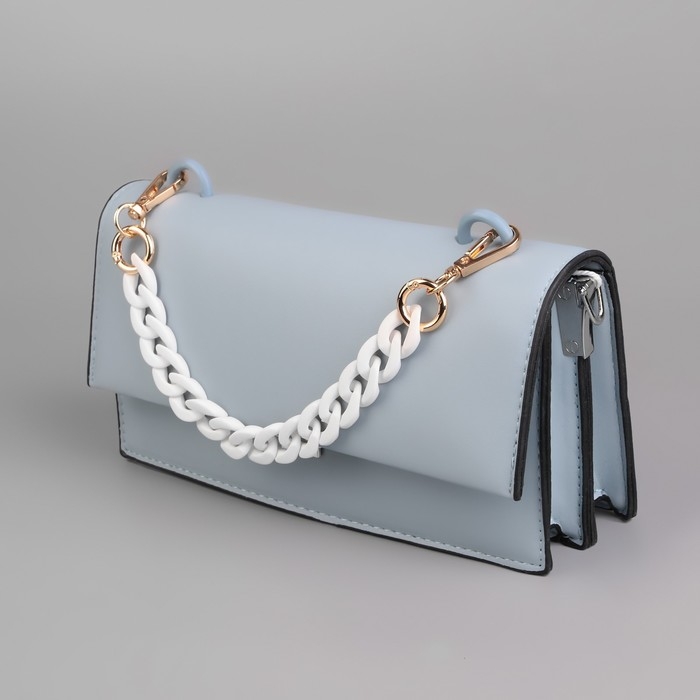 Цепочка для сумки, пластиковая, с карабинами, 23 × 17 мм, 30 см, цвет белый/золотой