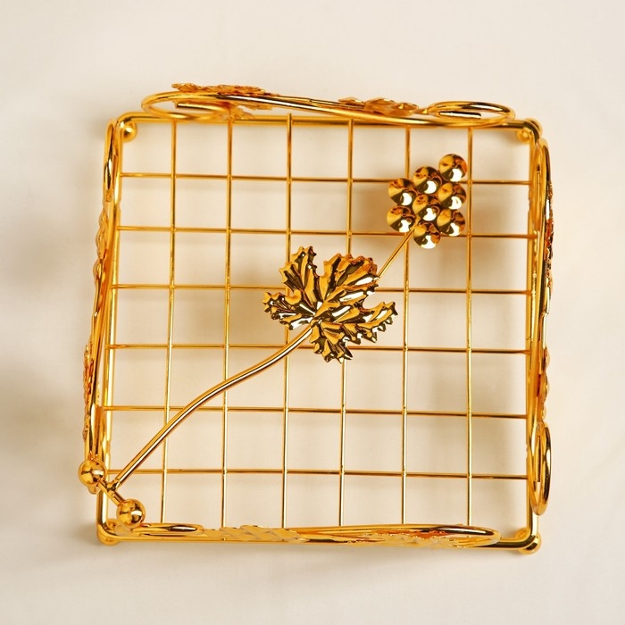 Подставка для салфеток декоративная «Виноград», 19×7 см, золотистая