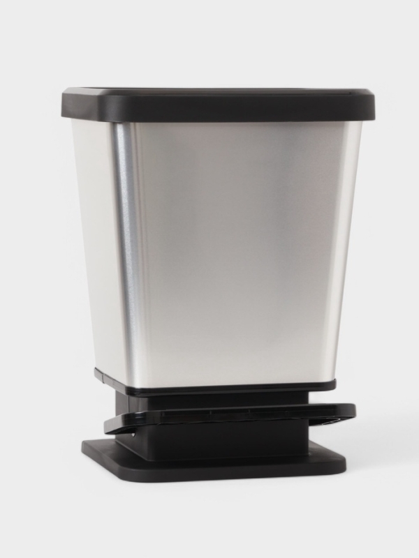 Контейнер для мусора с педалью Контейнер для мусора с педалью "Металл" 20л