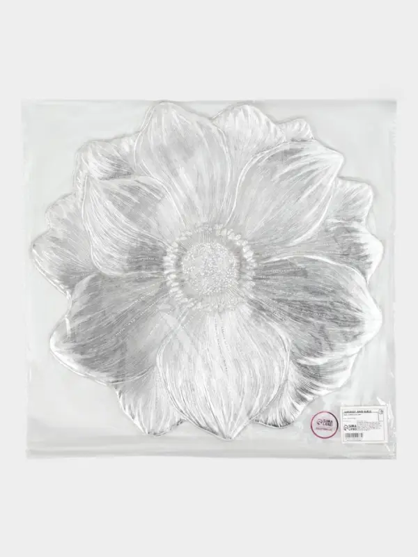 Набор салфеток для стола Доляна &laquo;Цветок&raquo;, 38&times;38 см, 4 шт., ПВХ, серебристый