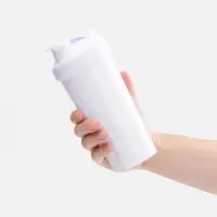 Спортивный шейкер Shake It Easy, белый Спортивный шейкер Shake It Easy, белый