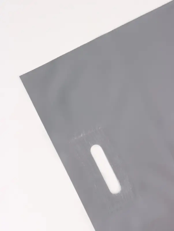 Пакет полиэтиленовый с вырубной ручкой, серебряный 40&times;50 см, 60 мкм