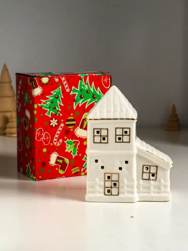 Сувенир керамика свет "Домик с верандой" белый с золотом 9,5х6х12,5 см