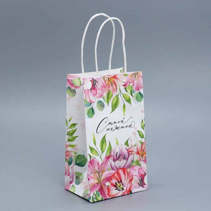 Пакет подарочный крафтовый, упаковка, «Самой нежной», 12 х 21 х 9 см Пакет подарочный крафтовый, упаковка, «Самой нежной», 12 х 21 х 9 см