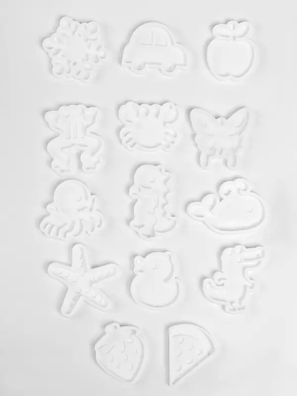 Набор для опытов &laquo;Водные фигурки&raquo;, 14 молдов, 12 цветов, в контейнере