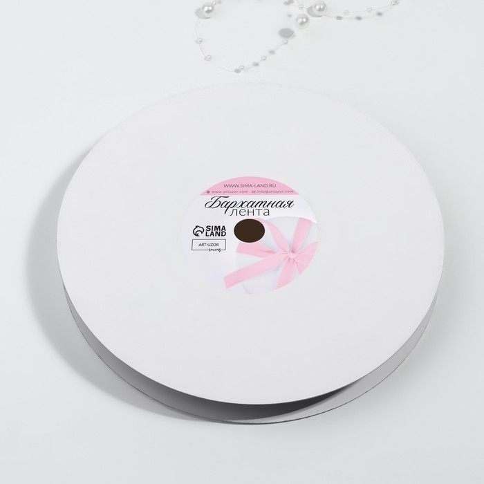 Лента бархатная, с серебряным люрексом, 15 мм, 18±1 м, чёрная №03 Лента бархатная, с серебряным люрексом, 15 мм, 18±1 м, чёрная №03