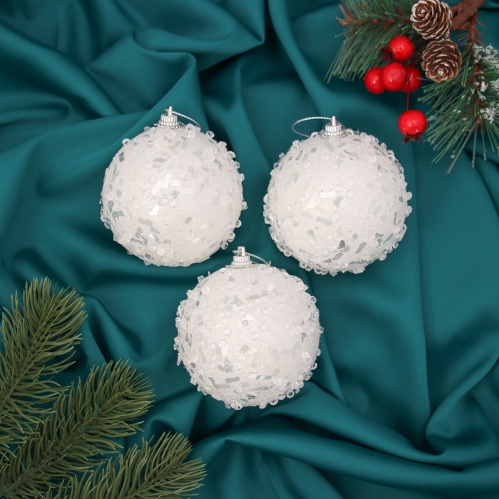 Набор шаров пластик d-8 см, 3 шт Набор шаров пластик d-8 см, 3 шт "Альваро" блёстки, белый