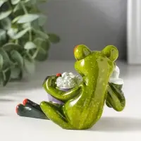 Фигурка полистоун лак &laquo;Лягушонок с попкорном и лимонадом&raquo;, 8.5&times;11&times;8 см