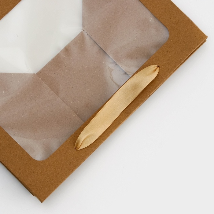 Пакет подарочный с широким дном и окном 25 х 19 х 18 см, крафт