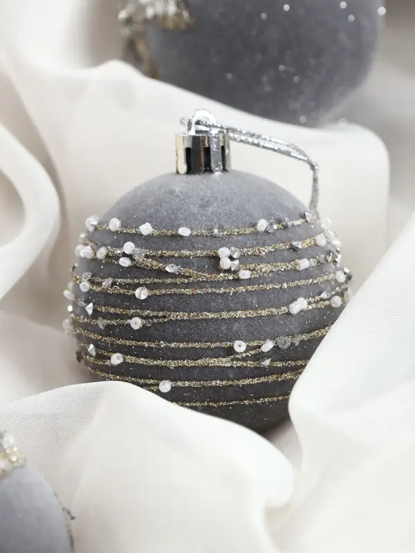 Набор шаров пластик d-6 см, 16 шт Набор шаров пластик d-6 см, 16 шт "Бархат. Маскарад" серый