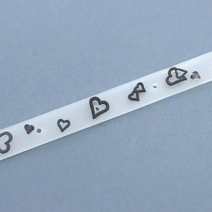 Ошейник &laquo;Нежные сердца&raquo;, 30&times;1 см, ОШ 19-26 см, светящийся в темноте., цвет МИКС