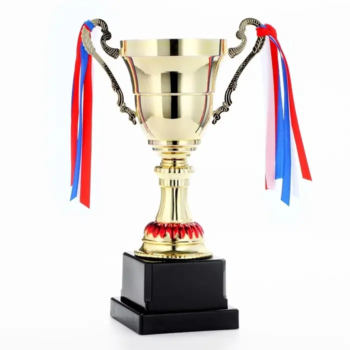 Кубок 185В, наградная фигура, золото, триколор, подставка пластик, 26 × 16 × 8,5 см. Кубок 185В, наградная фигура, золото, триколор, подставка пластик, 26 × 16 × 8,5 см.