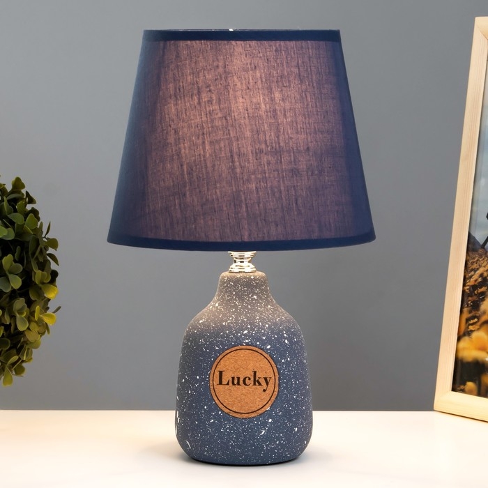 Настольная лампа Лаки E14 40Вт синий 19х19х31 см RISALUX Настольная лампа Лаки E14 40Вт синий 19х19х31 см RISALUX