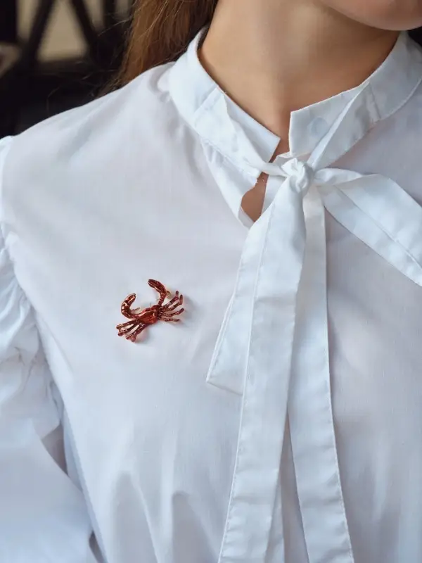 Брошь &laquo;Краб&raquo;, красная в золоте