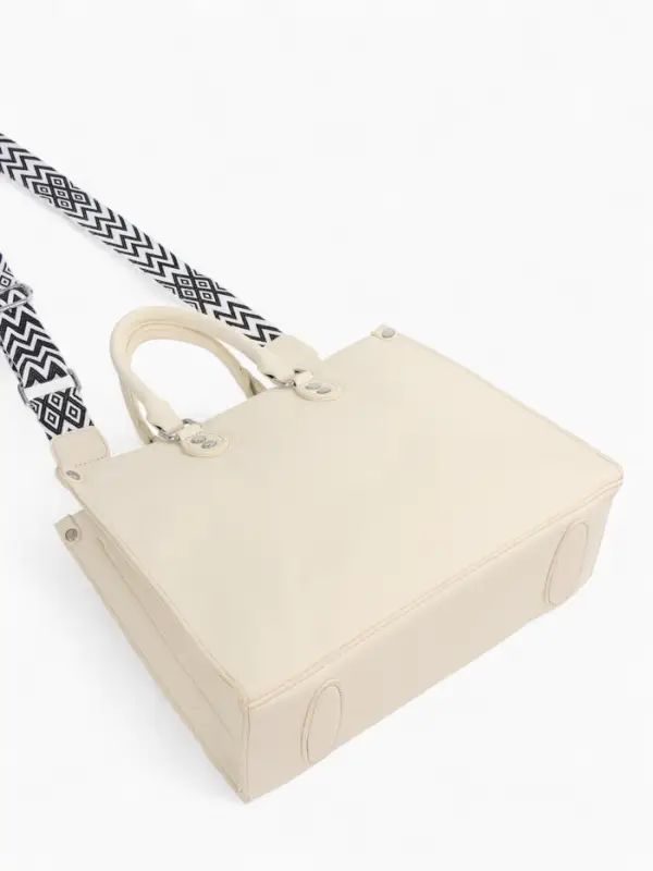 Сумка женская тоут на молнии, 31&times;10.5&times;25 см, белый