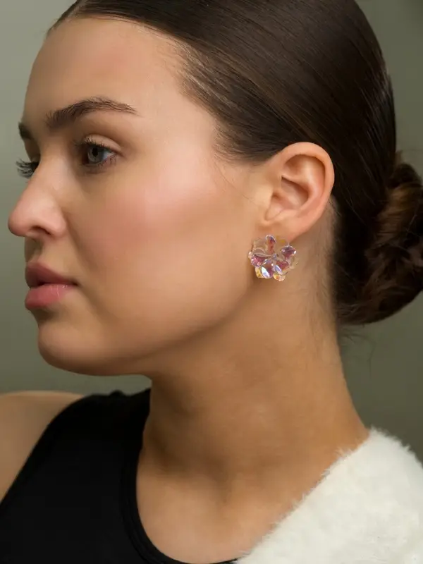 Серьги &laquo;Цветок жасмина&raquo;, белые, радужные