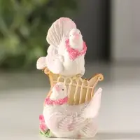 Фигурка полистоун &laquo;Голуби в розовом венке&raquo;, 6&times;4 см