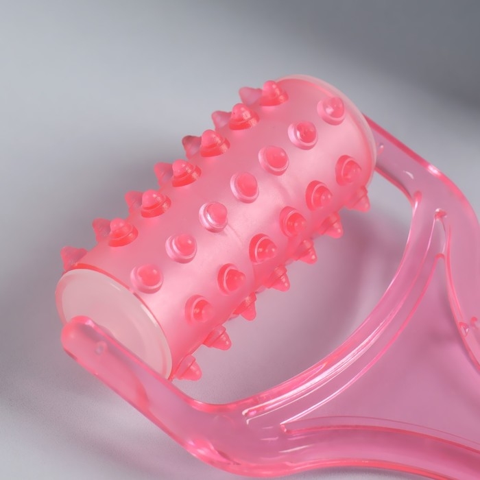 Массажёр - роллер, с шипами, 19 × 9 × 3,5 см, универсальный, цвет МИКС Массажёр - роллер, с шипами, 19 × 9 × 3,5 см, универсальный, цвет МИКС