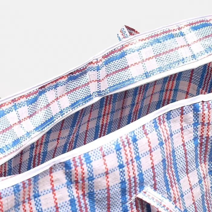 Сумка хозяйственная на молнии, 82 л, в клетку