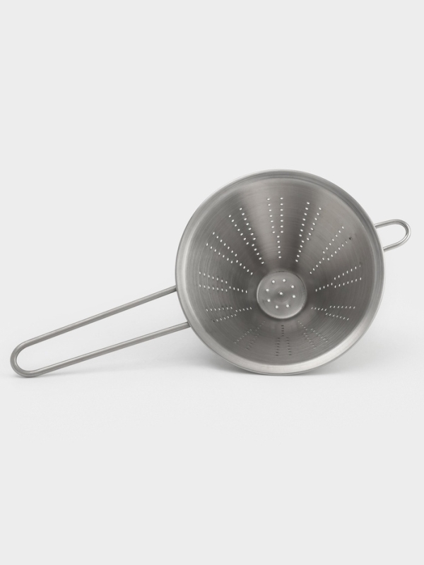 Дуршлаг конический d=16 см Дуршлаг конический d=16 см