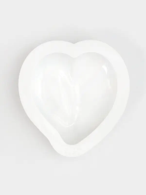 Форма для муссовых десертов и выпечки Доляна &laquo;Сердце малое&raquo;, силикон, 17.5&times;4.7 см, белая