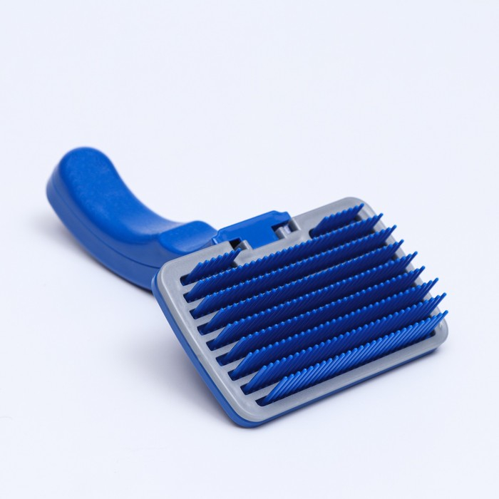 Пуходёрка пластиковая с самоочисткой большая, 12 х 20 см, синяя Пуходёрка пластиковая с самоочисткой большая, 12 х 20 см, синяя