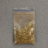 Когтеточка &laquo;Столбик&raquo; Lowcost, 35&times;35&times;85 с, с игрушкой, ковролин, цвет МИКС