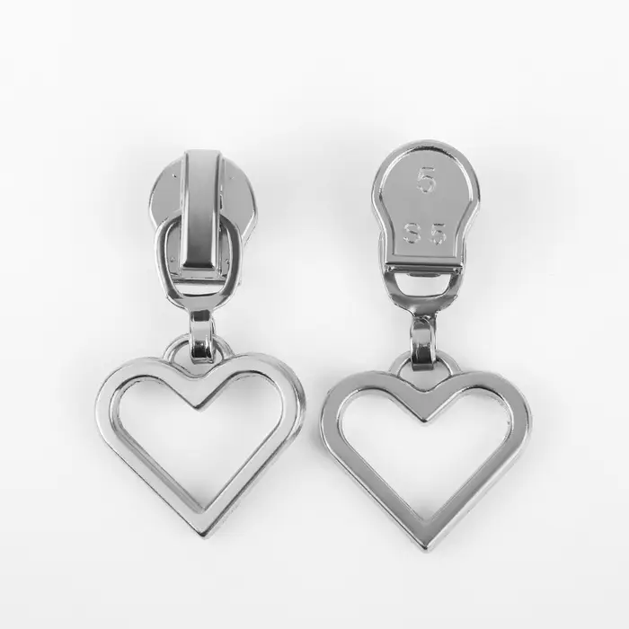 Бегунок автоматический для молнии «Спираль», №5, декоративный «Сердце», 10 шт., цвет никель Бегунок автоматический для молнии «Спираль», №5, декоративный «Сердце», 10 шт., цвет никель