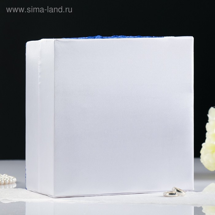 Коробка для денег «Семейный банк» с синим кружевом Коробка для денег «Семейный банк» с синим кружевом