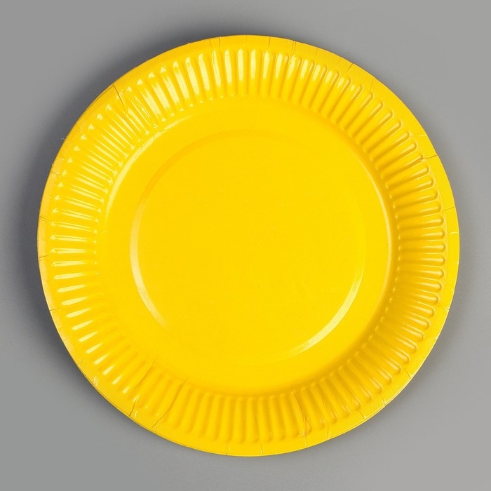 Набор посуды «С днём рождения»: салфетки 20 шт., стаканы 6 шт., тарелки 6 шт., золото Набор посуды «С днём рождения»: салфетки 20 шт., стаканы 6 шт., тарелки 6 шт., золото