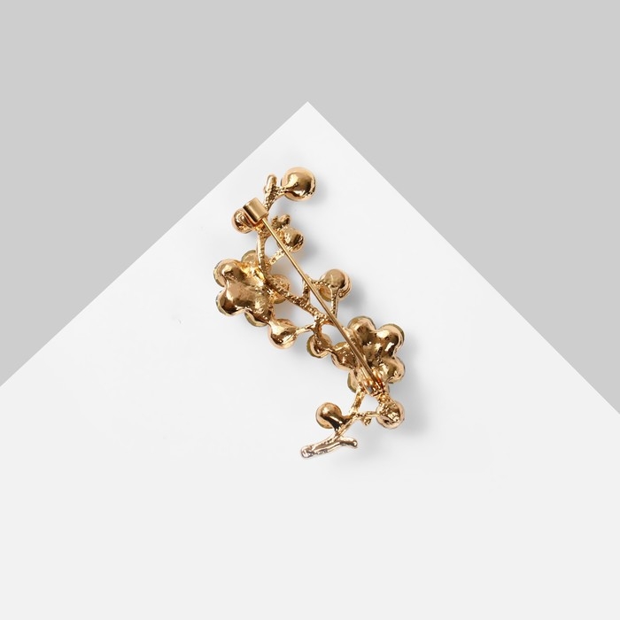 Брошь «Цветы» ветвь яблони, цвет белый в золоте