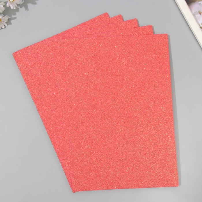 Набор глиттерного фоамирана (5 листов) 2 мм, 20х30 см, розовый Набор глиттерного фоамирана (5 листов) 2 мм, 20х30 см, розовый
