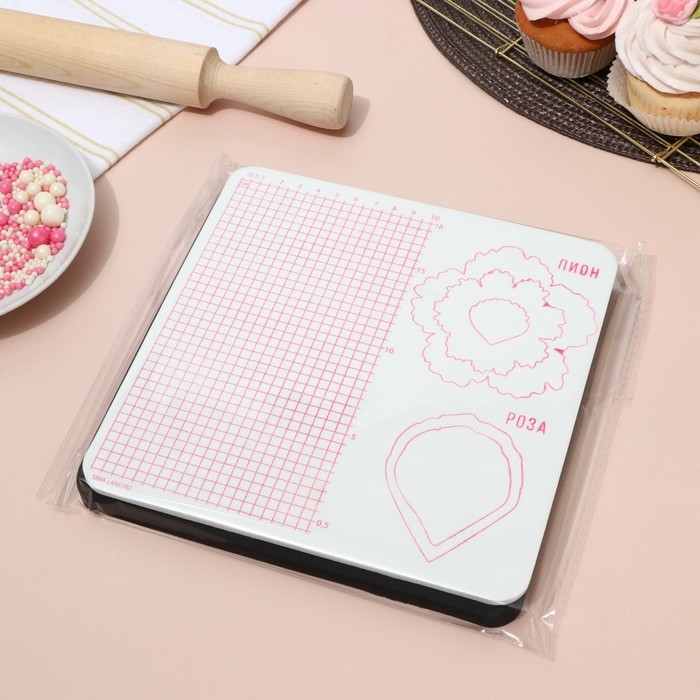 Набор матов для моделирования и сушки цветов из мастики «Пионы», 20×20×3,5 см, 2 шт, цвет белый, черный Набор матов для моделирования и сушки цветов из мастики «Пионы», 20×20×3,5 см, 2 шт, цвет белый, черный