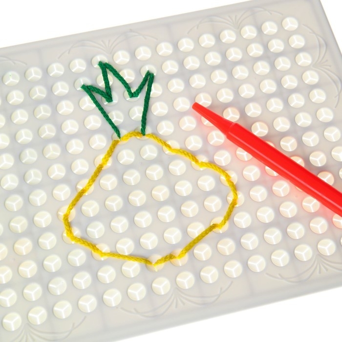 Шнуровальный планшет «Любимые герои», ручка для шнурка, по Методике Монтессори Шнуровальный планшет «Любимые герои», ручка для шнурка, по Методике Монтессори