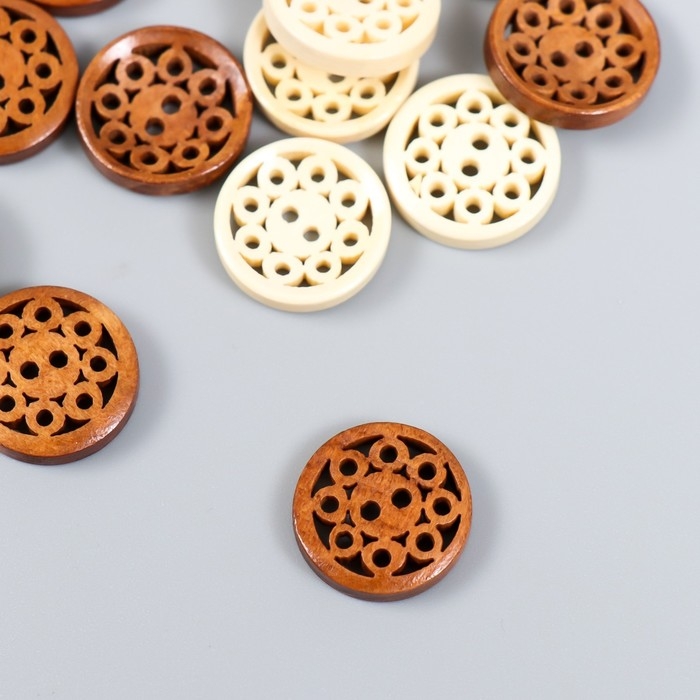 Пуговицы дерево для творчества 2 прокола Пуговицы дерево для творчества 2 прокола "Цветок из пузырей" набор 20 шт 1,8х1,8х0,3 см МИКС