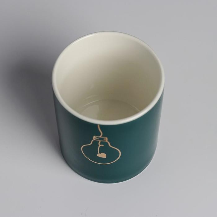 Горшок для цветов с тиснением, «Лампочка», 8 х 9.5 см Горшок для цветов с тиснением, «Лампочка», 8 х 9.5 см