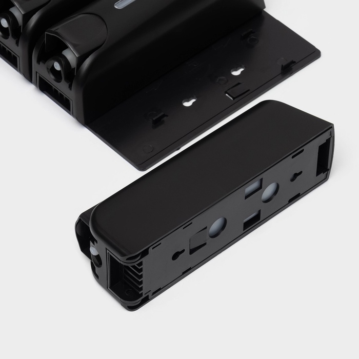 Диспенсер для мыла SAVANNA, механический, 3 отсека по 350 мл: шампунь, кондиционер, гель, чёрный Диспенсер для мыла SAVANNA, механический, 3 отсека по 350 мл: шампунь, кондиционер, гель, чёрный