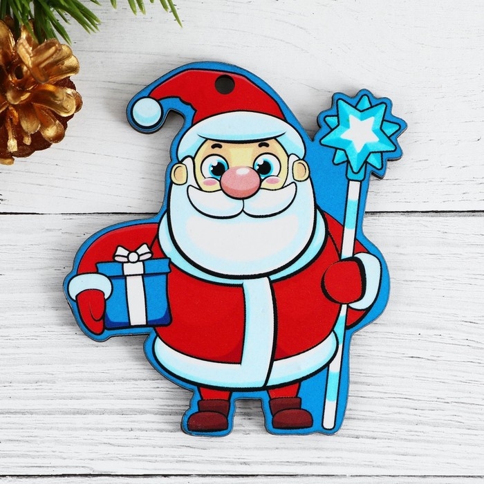 Ёлочные игрушки новогодние &laquo;Новый год: Цветные&raquo;, в деревянной коробке с гравировкой, 6 шт