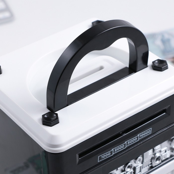 Копилка сейф «Двигаюсь к цели», 19.5 х 13.2 см Копилка сейф «Двигаюсь к цели», 19.5 х 13.2 см