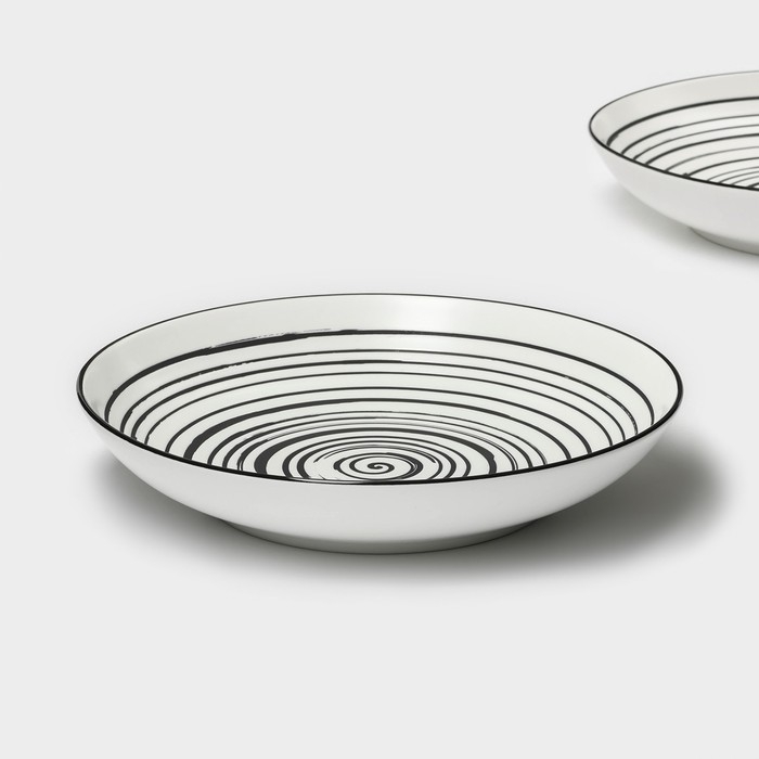 Тарелки глубокие фарфоровые Magistro Hypnose, 900 мл, 23×4,5 см, 2 шт Тарелки глубокие фарфоровые Magistro Hypnose, 900 мл, 23×4,5 см, 2 шт