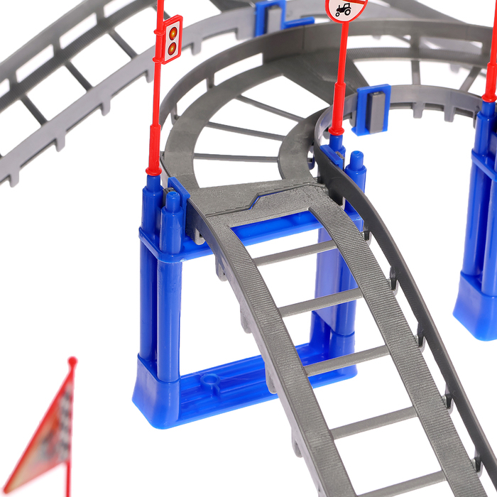 Детский автотрек «Крутой вираж», работает от батареек Детский автотрек «Крутой вираж», работает от батареек