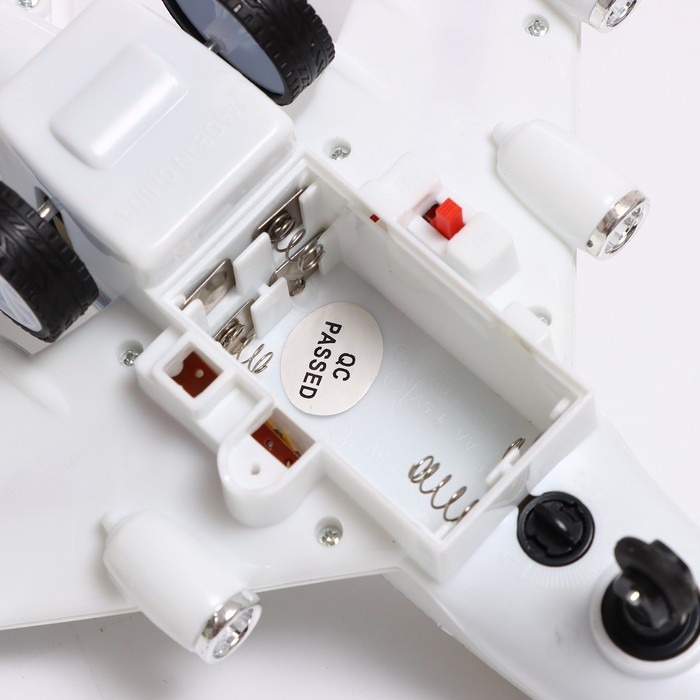 Самолёт радиоуправляемый «Авиалиния», работает от батареек, МИКС Самолёт радиоуправляемый «Авиалиния», работает от батареек, МИКС