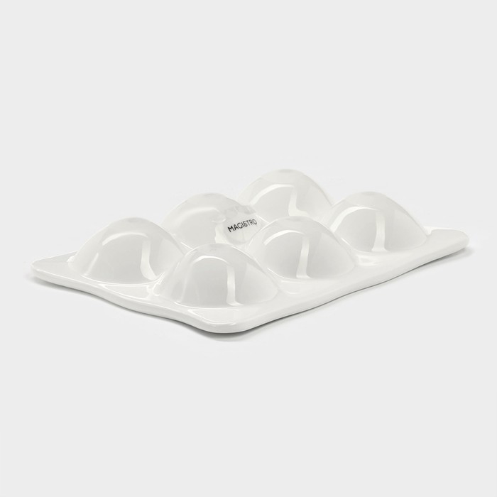 Подставка для яиц фарфорвая Magistro «Бланш», 18×13 см, цвет белый Подставка для яиц фарфорвая Magistro «Бланш», 18×13 см, цвет белый