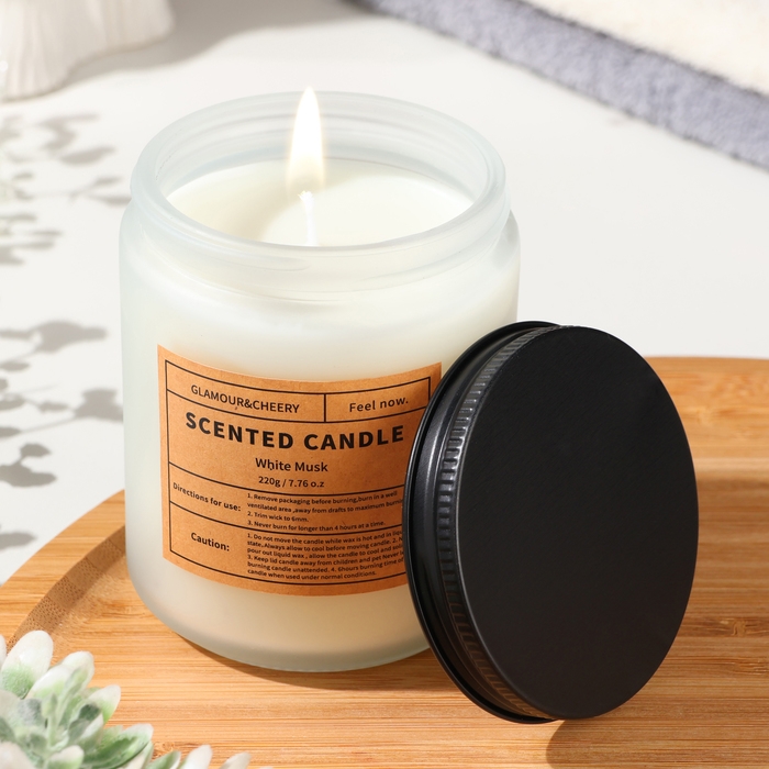 Свеча ароматическая в банке  Свеча ароматическая в банке "AmeHome", 220 г, белый мускат, в тубусе