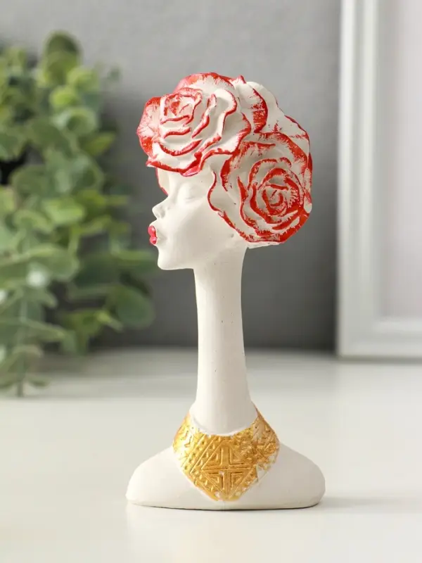 Фигура "Дама" размер 13х5 см, цвет белый с росписью, гипс